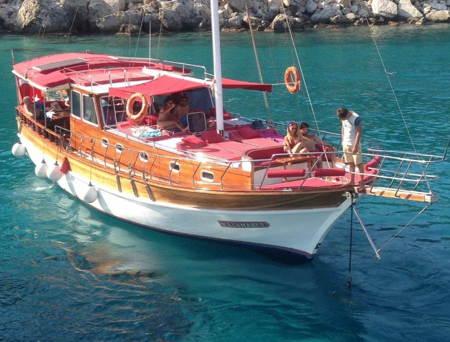 Kalamaki Travel